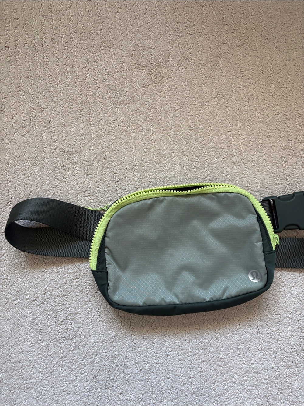 lululemon athletica Gray & Neon Green Waist Pack